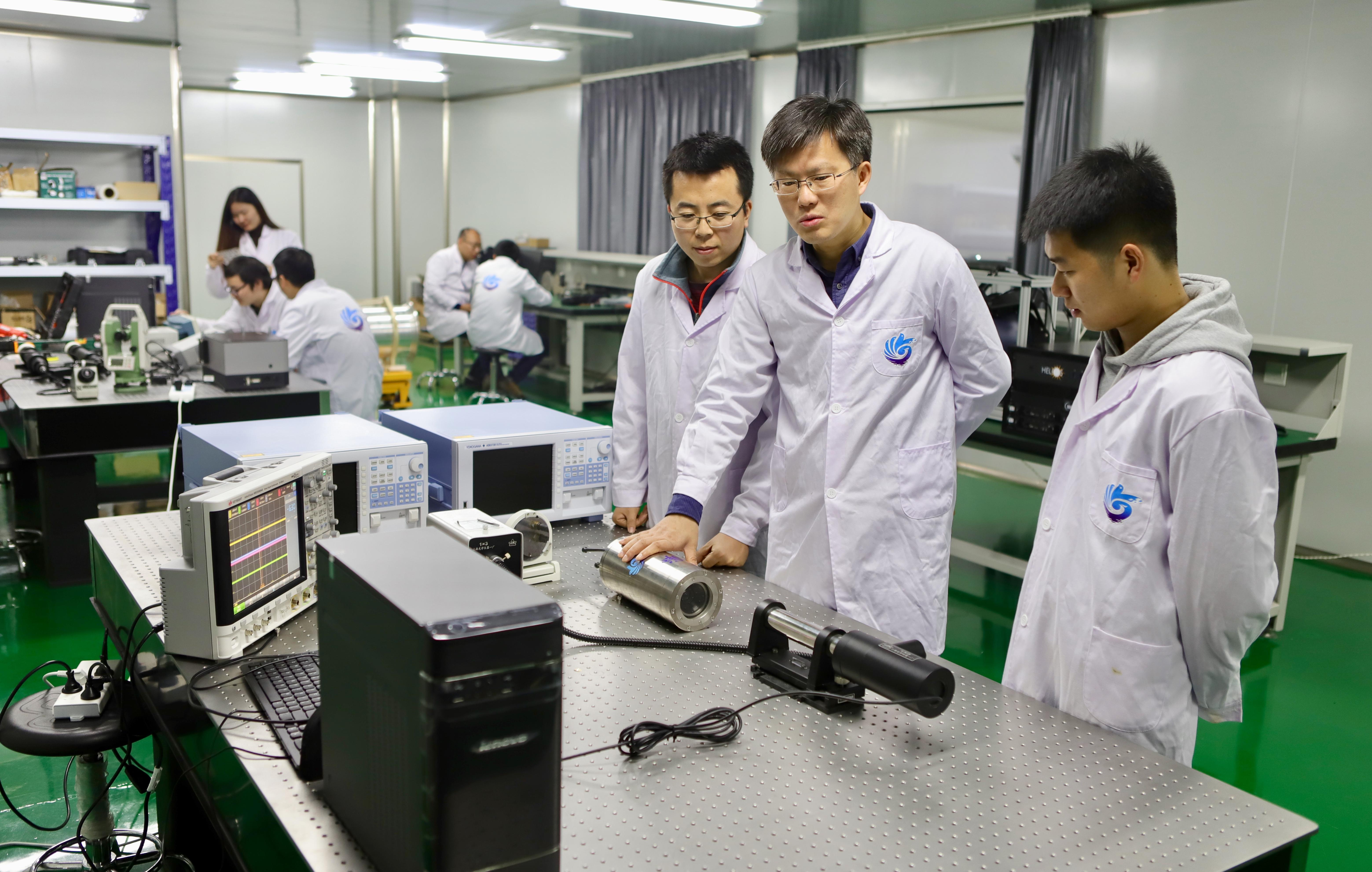 7天娱乐平台网站
- 电路铺设 7天娱乐平台网站
- 电路铺设(图2)